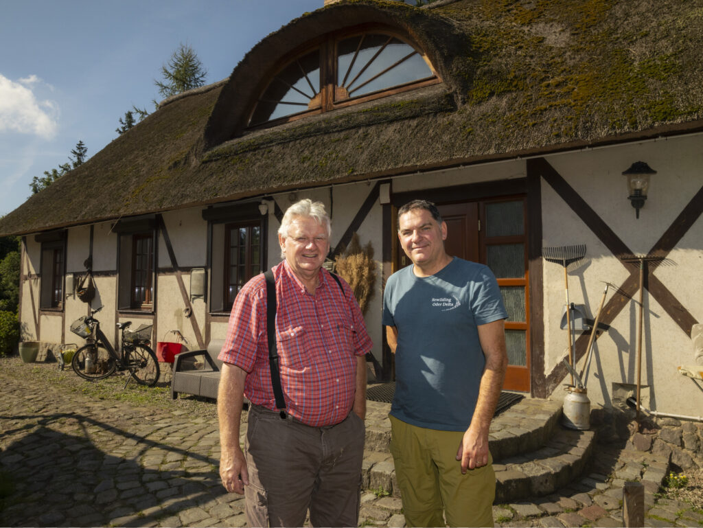 Oder Delta Team Leader Peter Torkler visits farmer Alfred Smolczynski to discuss rewetting.